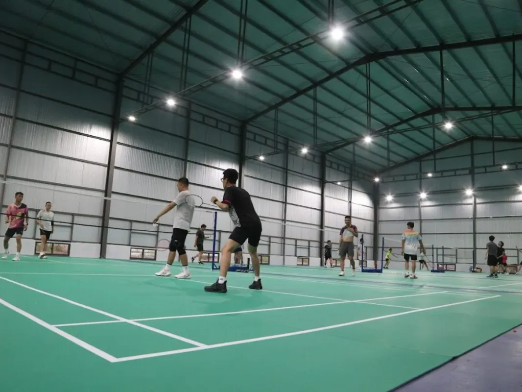 Thiết kế sân cầu lông môn thể thao trong nhà